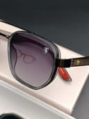 Raym1